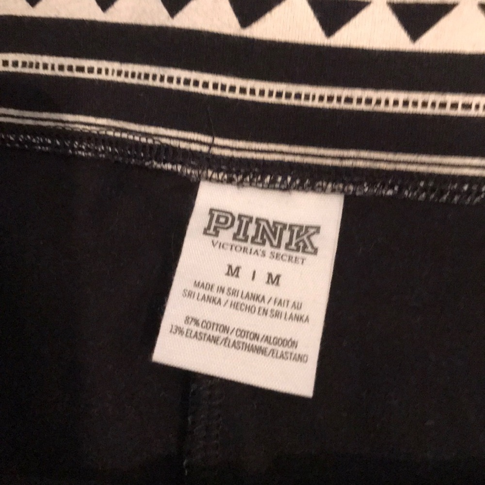 Victoria’s Secret Aztec Leggings - Picture 7 of 8
